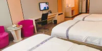 Wodun Fashion Hotel - Habitación Familiar De 3 Camas
