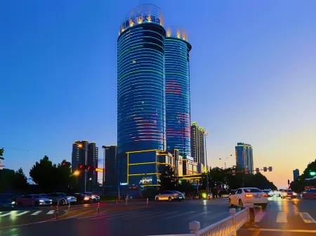 Guanhai Hotel Отели рядом с достопримечательностью «WanPing HaiXian MeiShiJie»