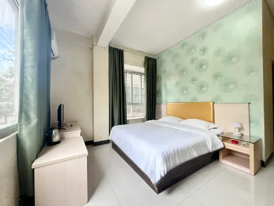 Qinzhou Bubugao Hotel (University Town Maternity and Child Health Hospital) Hotels in Qinzhou University