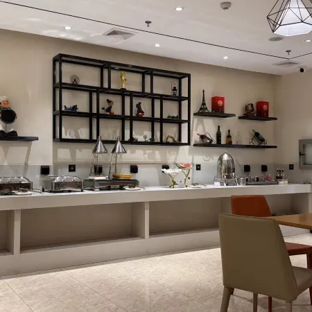 Basu Chuanchu Hotel (72 Guai Branch)
