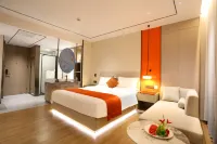 Junya Ritz Hotel Bayanbulak Hotel di Hejing