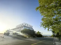 Qinghai Lake Hotel Hotels near Qinghai Lake Erlangjian Scenic Area