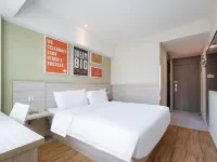 HanTing Hotel (Qingdao Taidong Pedestrian Street) Hotels near Taidong
