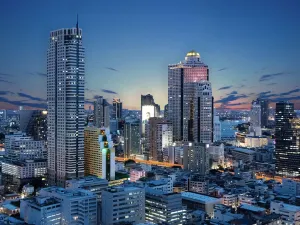 Holiday Inn Bangkok Silom