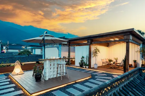 Yunbo Light Luxury Homestay (Dali Ancient City South Gate Branch)