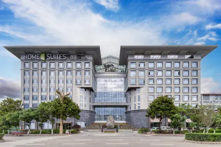 Home2 Suites by Hilton Lijiang Ancient City