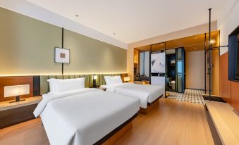 CITY LIGHT Designer Boutique Hotel.