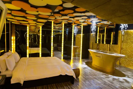 ALL-UR Boutique Motel Kaohsiung Branch