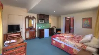 Hatchers Richmond Manor Hotels in Sorell