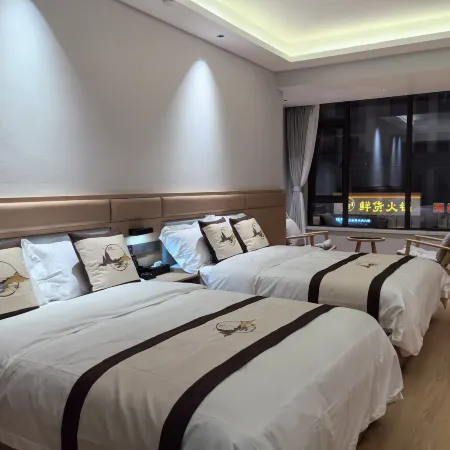 Blackwater County Senlu Hotel