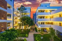 Maitreya Hot Spring Hotel Hotels in Huquan Hot Spring Water World/Huquan Mid-mountain Hot Spring