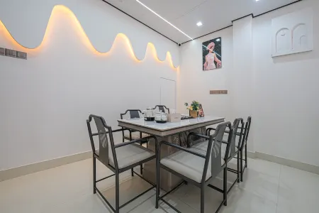 Xiyu Homestay (Quanzhou West Street) Отели рядом с достопримечательностью «Jiuguanyi Gujie Alley»