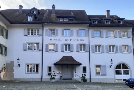 Hotel Zofingen Отели в г. Зафенвиль