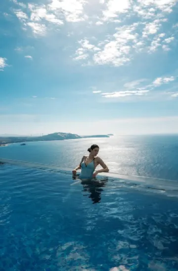 亞太經合組織曼達拉查姆灣美奈