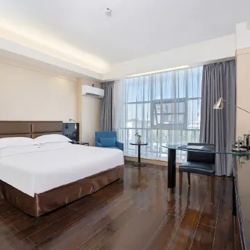 Baiwei Lianhua Hotel (Puyang Bus Station )
