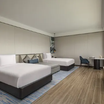 Crowne Plaza SANYA YAZHOU BAY by IHG Отели рядом с достопримечательностью «Храм Наньшань»