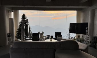 Badong Xiaoluotuo Homestay