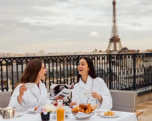 The Peninsula Paris À proximité de l'hôtel Photos