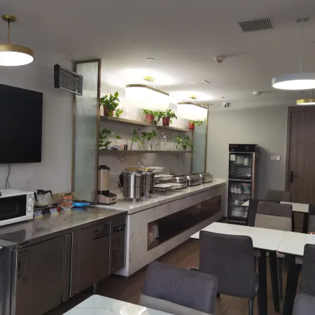 7 Youpin Hotel (Fengxian Fortune City Branch)