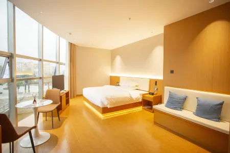 Yinjiang Fanli Garden Hotel (Zhongzhou Shangcheng)