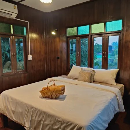 Shine Villa Sukhothai