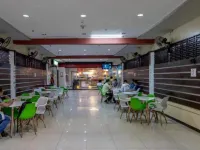 Check Inn Bacolod by RedDoorz โรงแรมในบาโคลอด