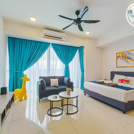 Grand Medini Suites by RR JBcity