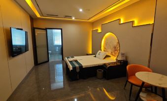 Xana Hotelle Hotel (Kashgar Old City Scenic Area People's Square)