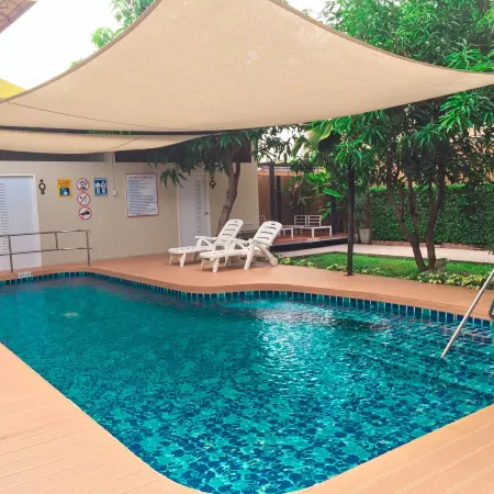 Ingnaam Hotel