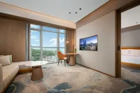 Tianwei Hotel (Guangzhou Zengcheng Zhongxin Subway Station Branch) Hotel dekat Guangdong Polytechnic College of Agriculture， Industry and Commerce (East to Qiaojian Lvye Mountain Villa)