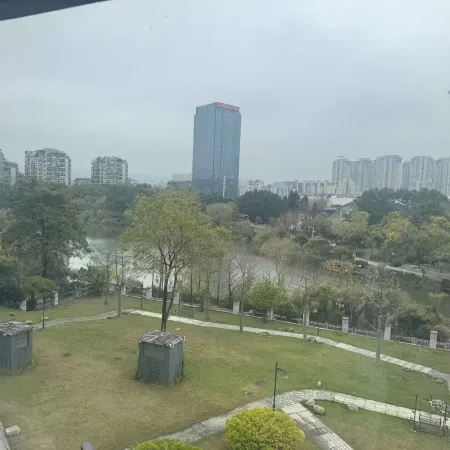 Dailin Garden Hotel