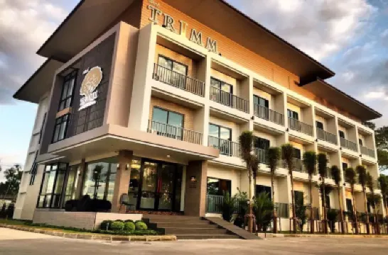 Trimm Hotels near King Taksin Shrine