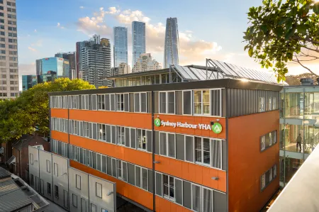 YHA Sydney Harbour Отели рядом с достопримечательностью «Остров Пинчгут»