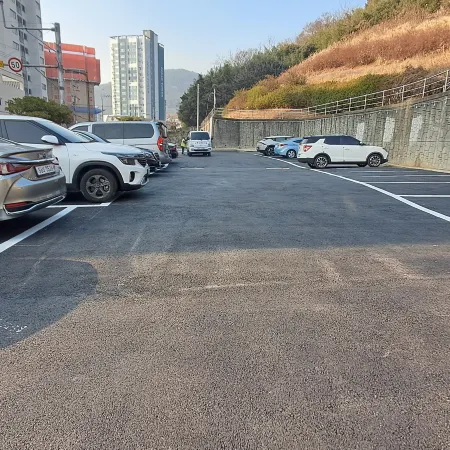 Geoje-si Hound Hotel Jangseungpo