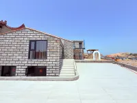 Pingtan Blue Bay Yadu Homestay (Longwangtou Beach Store) Hotels near Pingtan Island