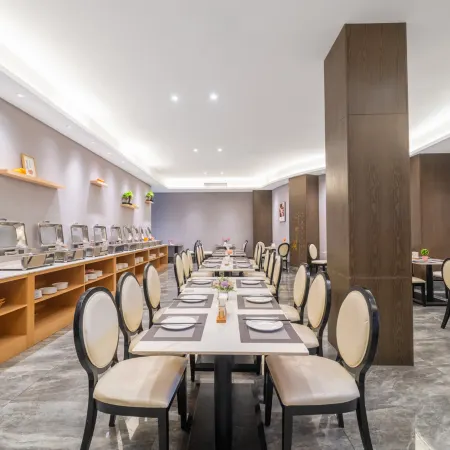 Longdu Realm International Hotel