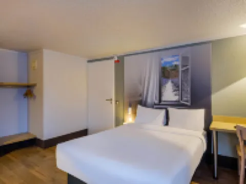 B&B Hotel Frejus Puget-Sur-Argens Hotels in Frejus