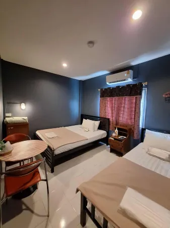 Bedcabin Hostel Отели рядом с достопримечательностью «Mea Fah Luang University»