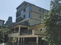 Jingshui Loutai Photography Inn (Xianggong Mountain Scenic Area) Hotel dekat jiumahuashan