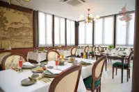 Phoum Chaufea Hotels in Puok