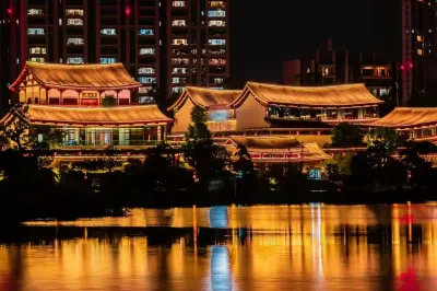 Qianfeng Art Inn of Zhaotong Hotels near Hot Spring Swimming Hall (East Branch of Yunnan Dashanbao Black-Necked Crane Nature Reserve Administration)