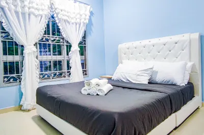 Modern Home at Kajang by HCK