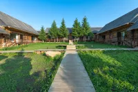 Pengyou Mountain Homestay (Baihaba New Village Store) Hotels in Habahe