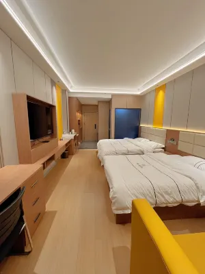 Qidian Yunxi Family Homestay (Zhagulu Town) Hotel in zona Chanding Temple