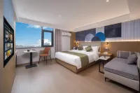 Lanfeng Hotel Hotels in Songming