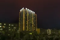 Anlu Mingbo Xinyi Hotel Hotel in zona Anlu Railway Station