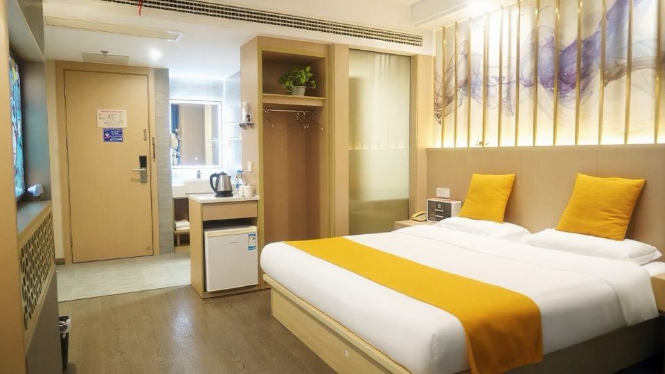 Liyang Hotel