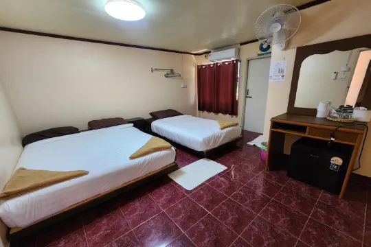 ห้องดีลักซ์ สำหรับสามท่าน