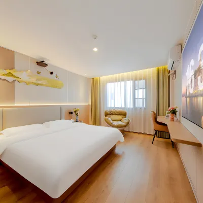 Lureal  Garden Hotel Hotels near Chengdu North Train Station