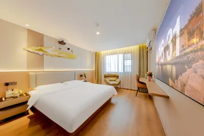 Lureal Garden Hotel Hotels near University of Electronic Science and Technology (Jiulidi Campus)